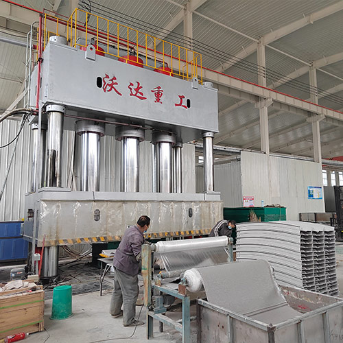 玻璃鋼電纜橋架生產設備_SMC玻璃鋼電纜橋架成型液壓機
